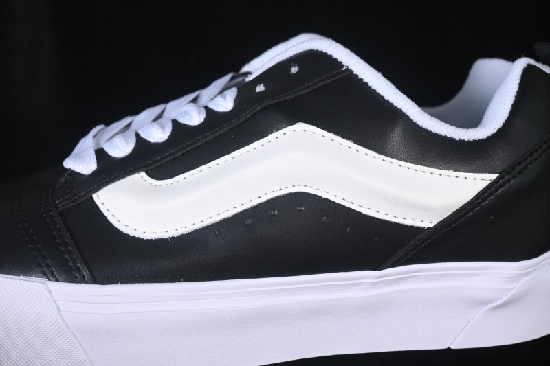 Vans Knu-Skool VR3 Low-Top Casual Skateboarding Shoes - VN000EB5BLA