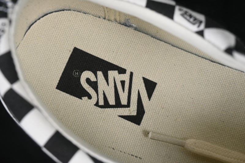 Vans Style 36 Checkerboard Skateboarding Shoes with Anti-Slip Vulcanized Sole - VN0A3DZ3C2Y