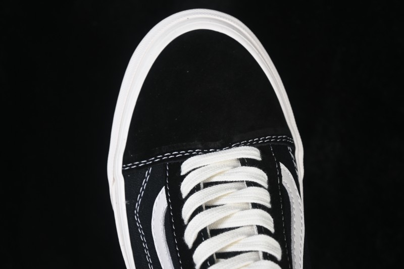 Vans Old Skool Low Top Casual Skateboarding Shoes - VN0005UB1KP