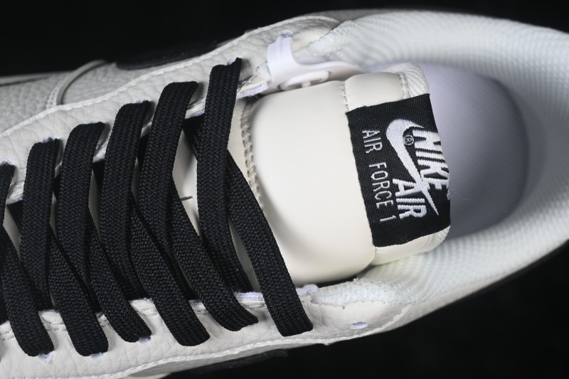 Nike Air Force 1 '07 Low Basketball Shoes with Full-Length Air Cushion - NH0601-546