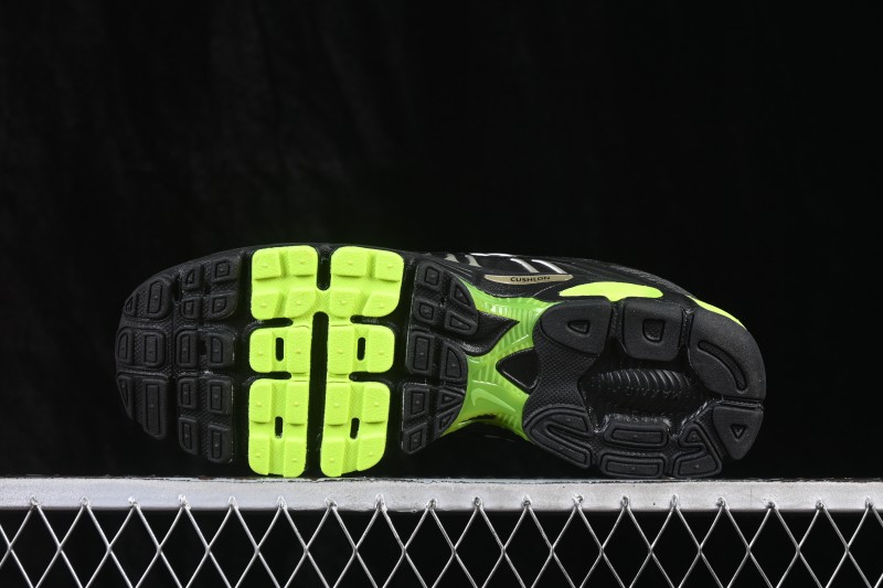 Nike Air Max Moto 2K Retro Running Shoes with Air Cushioning - IO9279-002