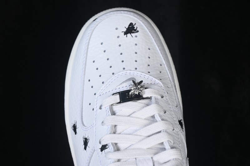 Nike Air Force 1 '07 Low "Fly Pack" Retro Basketball Sneakers with Premium Full-Grain Leather - IM3081-100