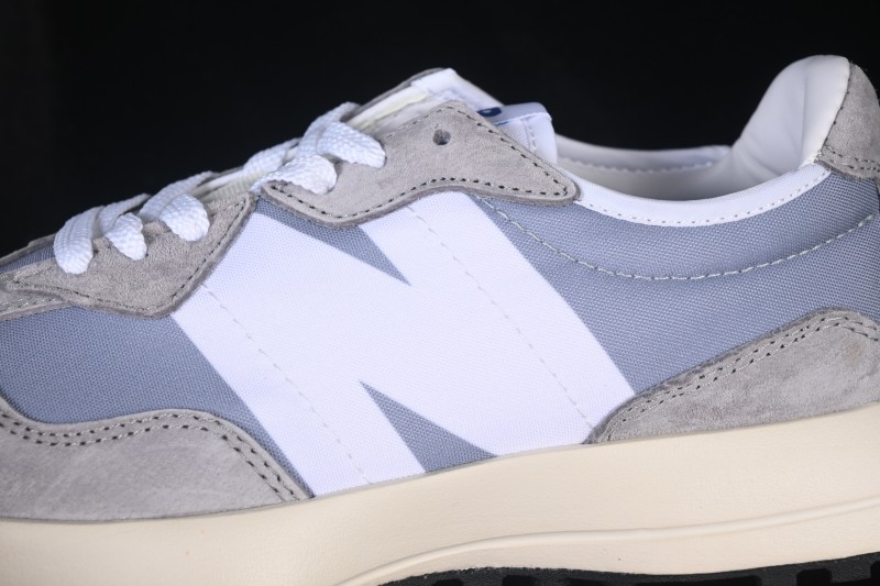 New Balance MS327 Retro Running Shoes with Suede and Mesh Upper - MS327LAB