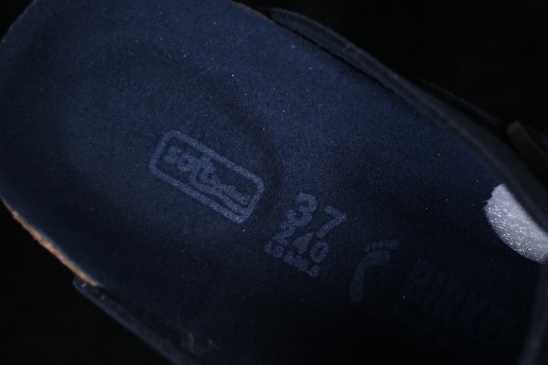 Birkenstock Arizona Soft Footbed Sandals with Sheepskin Lining - G.D4