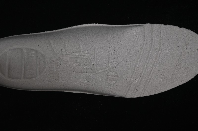 New Balance 1906 Series Retro Dad-Style Running Shoes with Breathable Mesh and Supportive T-Beam - U1906AC