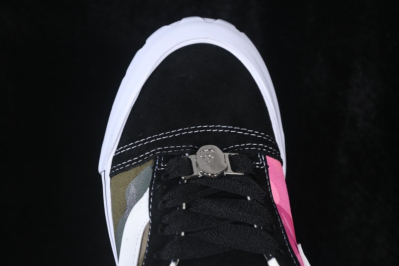 Bape x Vans LX Knu Skool TB Low-Top Skateboarding Shoes with Co-Branded Ape Head Design - VN000Z39W09