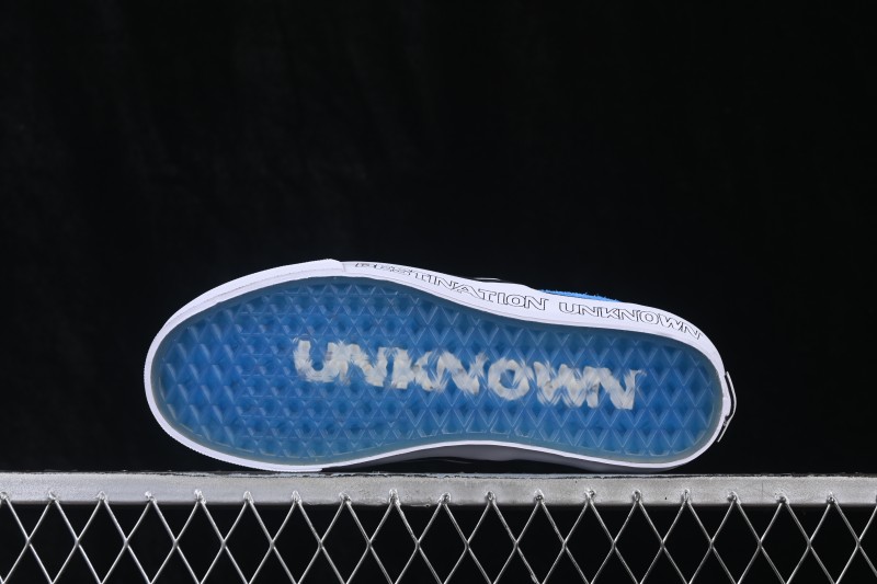 Vans Lx Classic Slip-On 98 Low-Top Casual Skateboarding Shoes - VN000ZACFW0