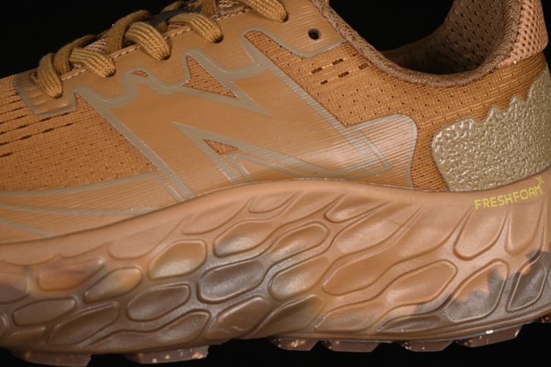 New Balance Fresh Foam X More V3 TDS Running Shoes with Durable Traction and Low-Top Design - MTMORNGA