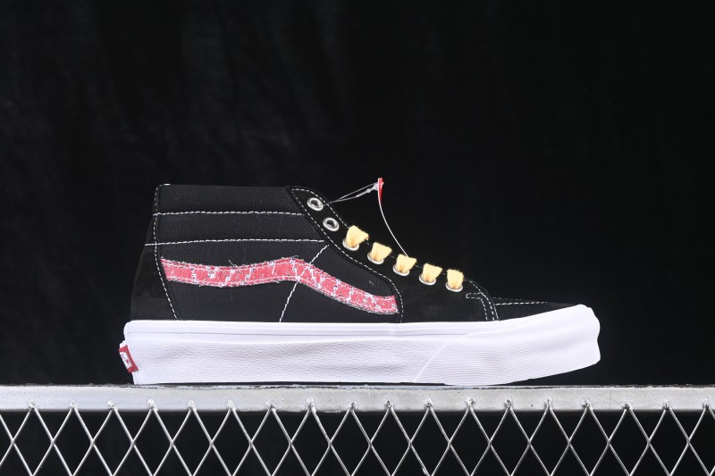 Vans Sk8-Mid Casual Skateboarding Shoes with Classic Design - VN000EGY619