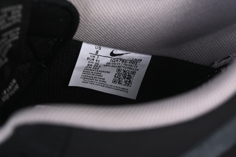 Nike Air Force 1 '07 Low Casual Sneakers with Matte All-Black Finish and Full-Length Air Cushion - IQ9791-001