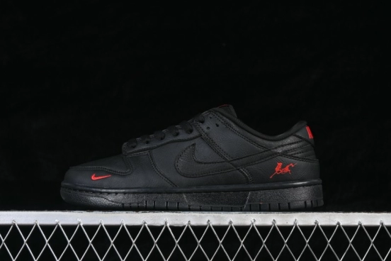 Nike SB Dunk Low Year of the Horse Edition Black Red Premium Low-Top Skateboarding Shoes - YF9511-925