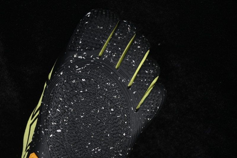 Vibram GroundSplay Barefoot Squat Support Quick-Dry Training Five-Finger Shoes - 25M8814