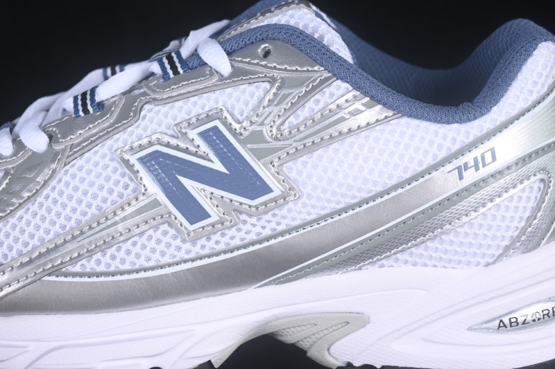 New Balance 740 Series Retro Dad Sneakers for Running and Casual Wear - U740ITL-D