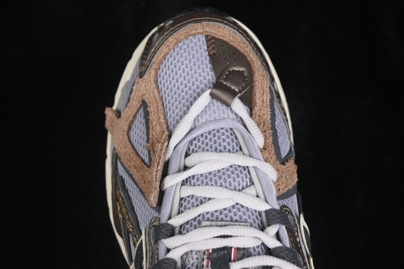 New Balance 1906 Retro Running Shoes with Suede and Mesh Upper - U19066U8