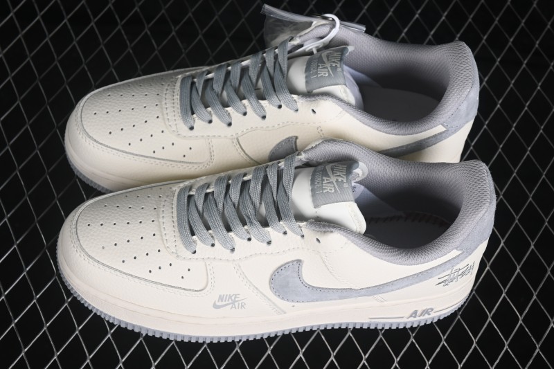 Nike Air Force 1 '07 Low Retro Basketball Shoes with Full-Length Air Cushion - DN1688-824