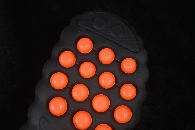 Nike Mind 001 Neuroscience Foot Massage Slippers with Breathable Mesh and 22 Foam Nodes - HY5028-101