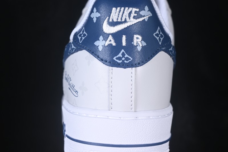 Nike Air Force 1 '07 Low Low-Top Casual Skate Shoes - CZ0270-106