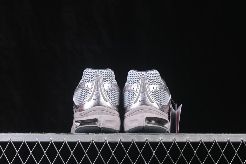 Nike Air Max Moto 2K Retro Running Shoes with Air Cushion - IO9279-008
