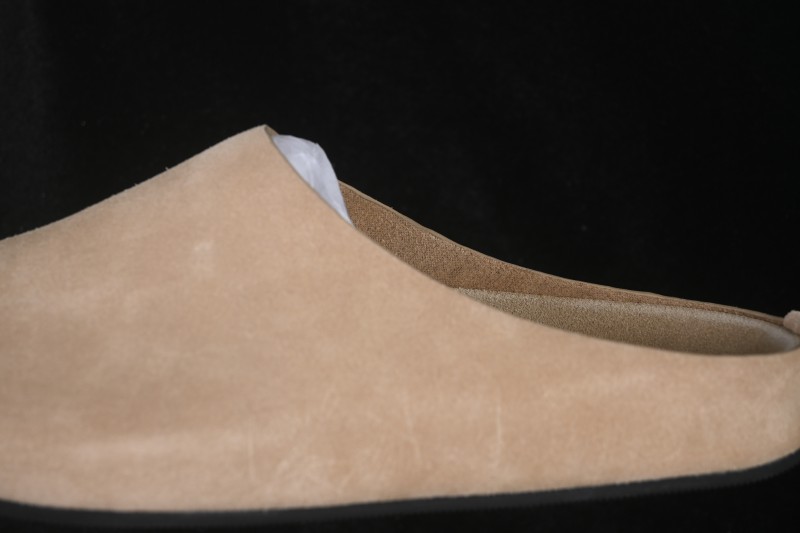 The Row Hudson Round-Toe Closed-Toe Casual Mule Slippers - SAND