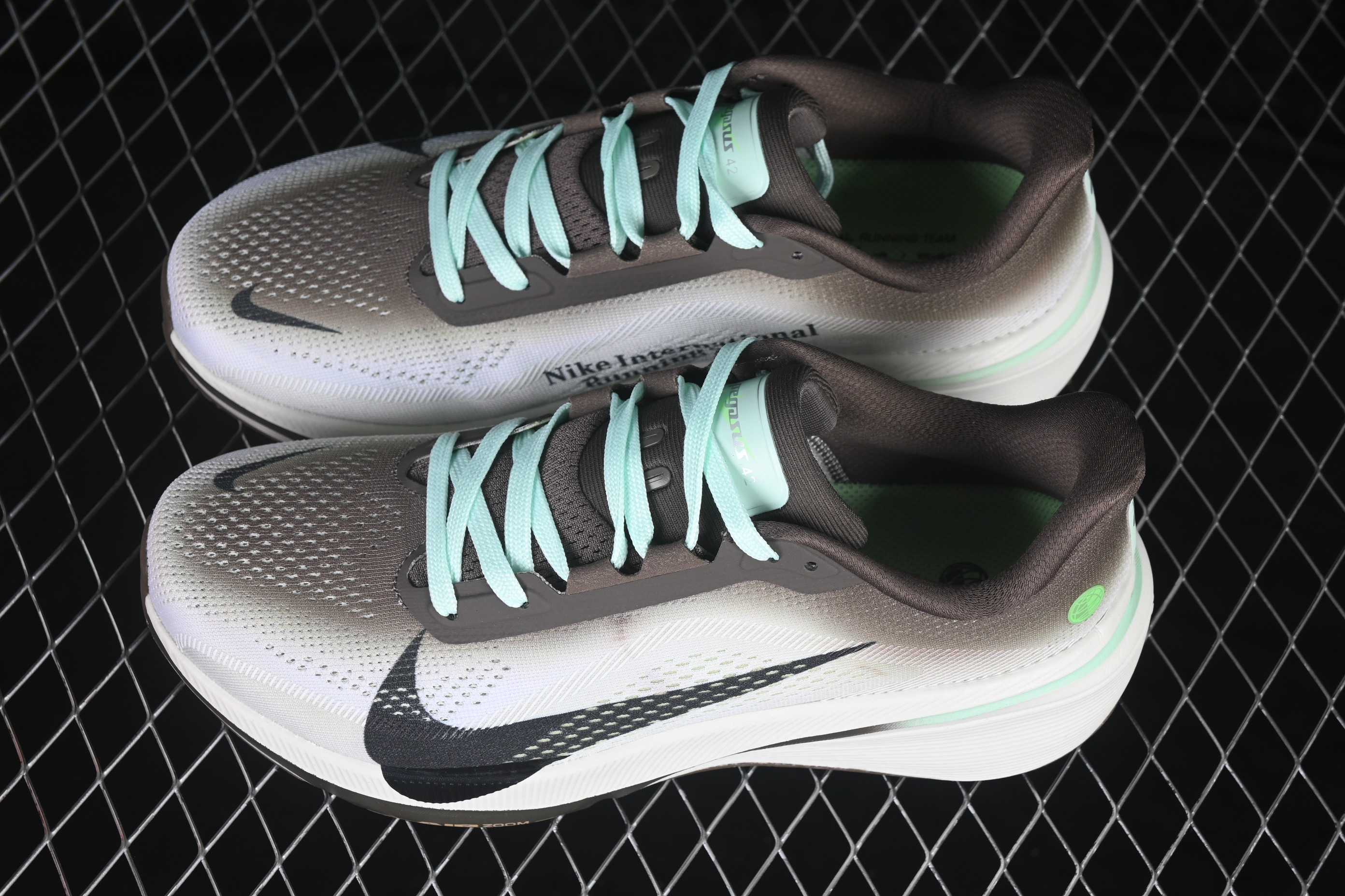 Nike Air Zoom Pegasus 42 Breathable Lightweight Durable Running Shoes - IW2349-001